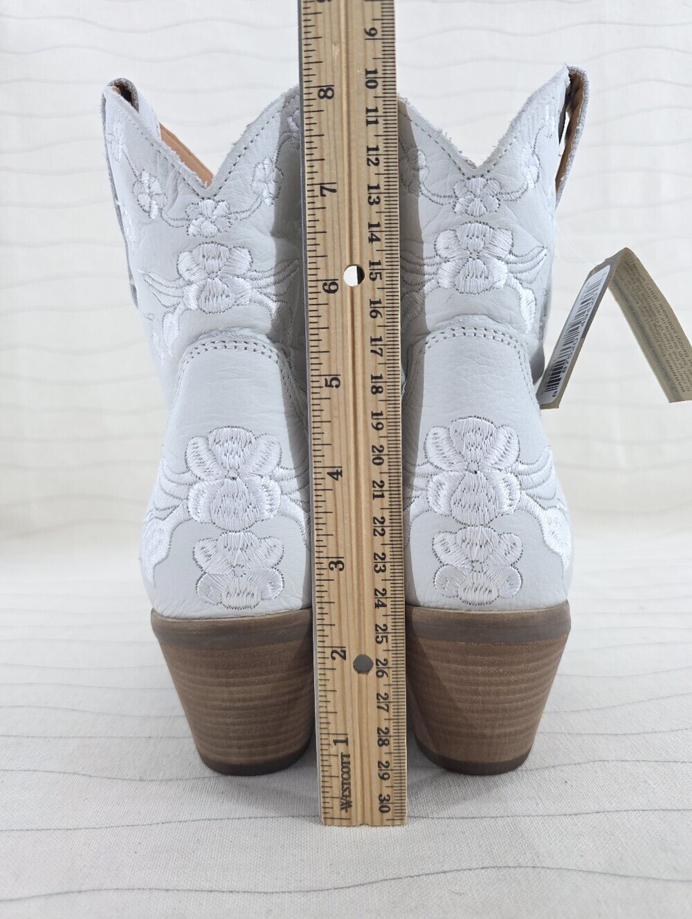 Dingo Womens Western Sweetheart Embroidered Bootie White Boots DI2183 Size 7.5 - Picture 6 of 16